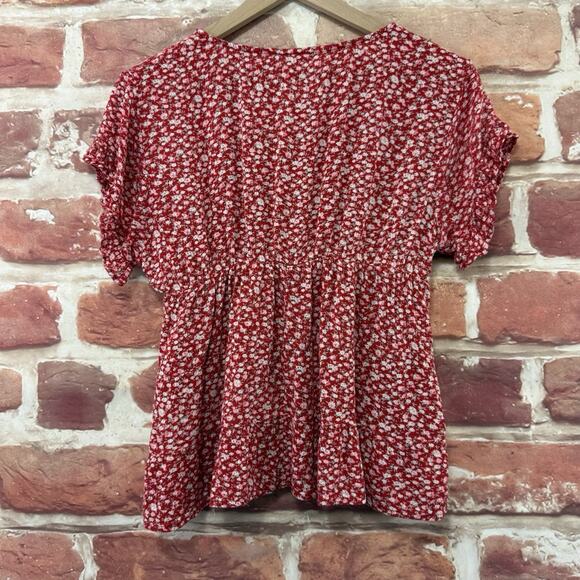 Sim & Sam Top Shirt Women's Large Red Multicolor Ditsy Floral Casual Popover - Picture 4 of 8